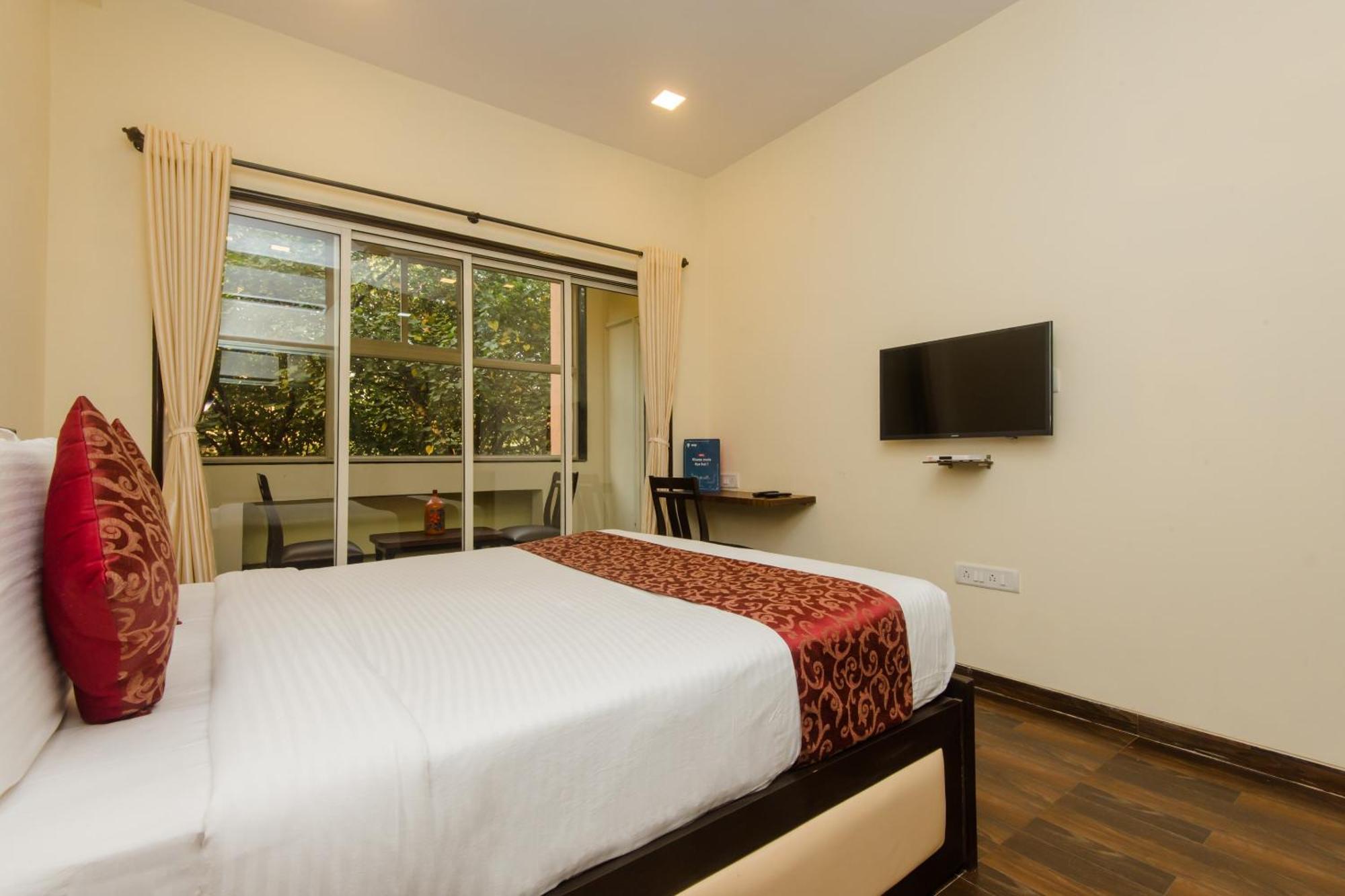 Fabhotel Divine Residency Hotel 3*